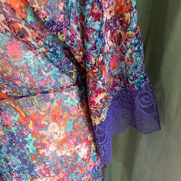 Floral tie waist robe - Picture 4 of 6